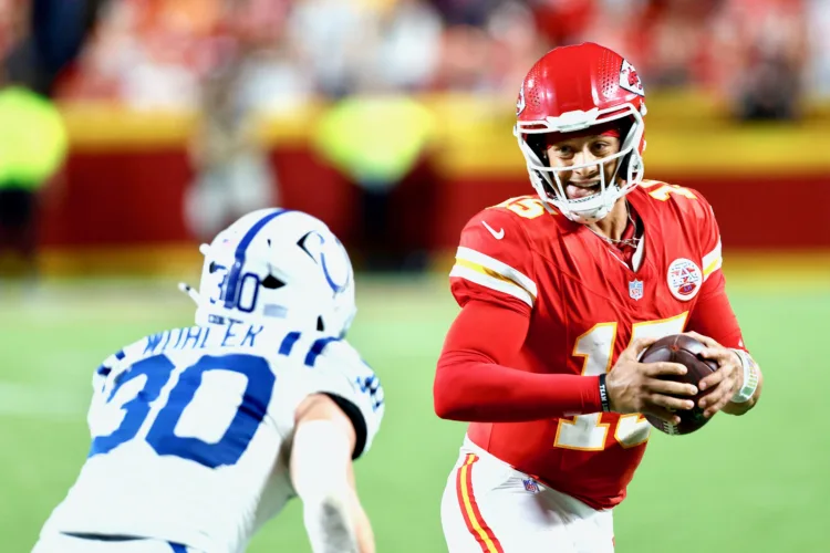 Field goal in OT gives Kansas City 2-0 start
